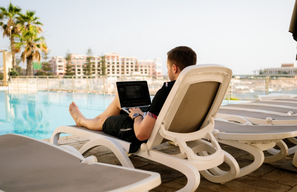 living the laptop lifestyle