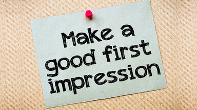 make a good first impression when writing product reviews