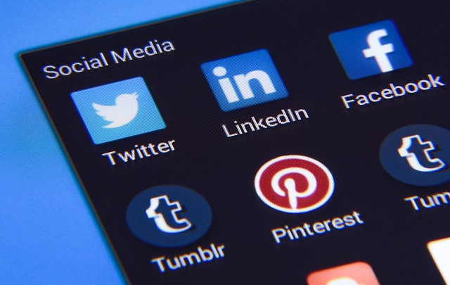 what are the best social media content marketing distribution strategies
